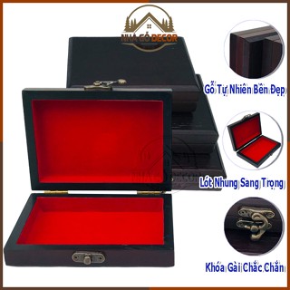 Hộp Gỗ Đựng Chuỗi Hạt  – Vòng Tay – Trang Sức Cao Cấp QUAGONHALAM. Mẫu Hộp Đẹp Bên Trong Lót Nhung Có Khóa Gài Chắc Chắn