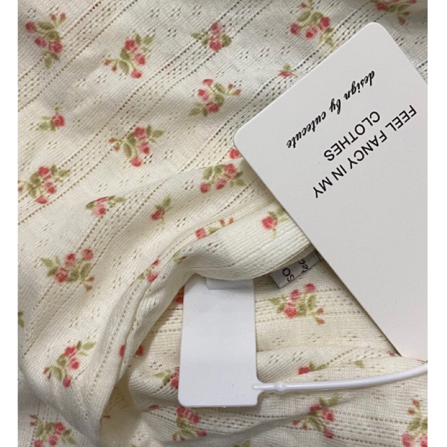 [SẴN]Set áo liền quần hai dây hở lưng hoa nhí cho thiếu nữ bé nhỏ,bodysuit/jumsuit mỏng ôm sát buộc dây sexy quyến rũ | BigBuy360 - bigbuy360.vn