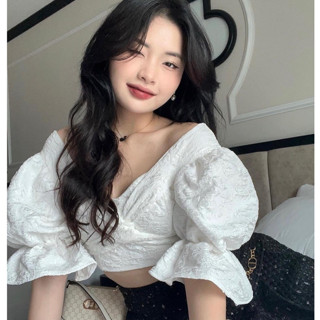  THE FANCE | Áo croptop trễ vai gấm vân hoa nổi 2 kiểu mang COTTON CLOUDY 