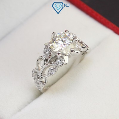 Nhẫn bạc nữ hoa hồng đính Moissanite 7mm xi bạch kim kèm thẻ tra cứu cao cấp, tinh tế NNM0021 - Trang Sức TNJ