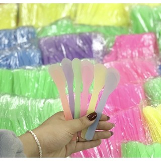 Combo 100 que đắp mặt nạ, que trộn đắp bột loại 1