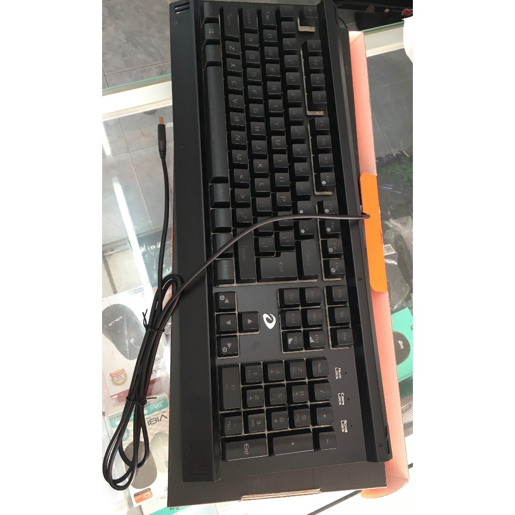 Bàn Phím DareU LK-145 chuyên dùng cho game thủ