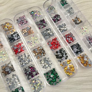 Khay Đá Chân Keo YHB Trang Trí Móng 12 Ô, Mẫu Trang Trí Nail Trend