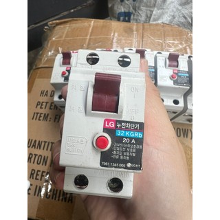 003- Aptomat, CB chống giật LS 20A, 30A. tép có chân gài