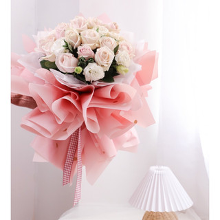 Giấy gói hoa hoạ tiết cánh hoa rơi