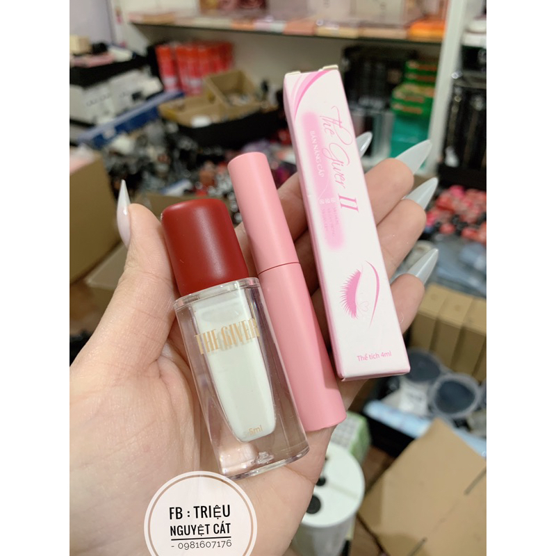 Keo dán mi mắt The giver siêu chắc , siêu bền .