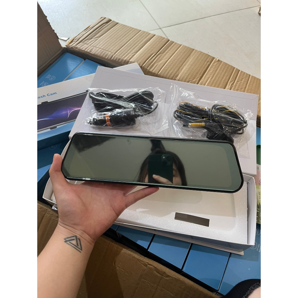 Camera hành trình ONTEKCO KG10 Pro có wifi,màn gương cảm ứng 10 inh, Full HD 1080P ghi hình trước sau- Bảo hành 12 tháng | BigBuy360 - bigbuy360.vn