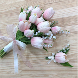 Hoa cầm tay cô dâu mã 04