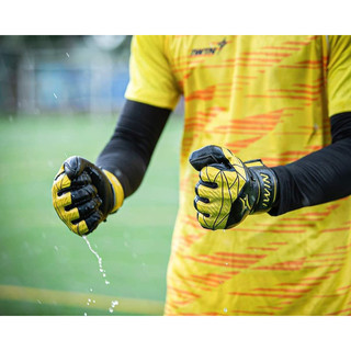 Găng tay thủ môn iWin Keepa VT01 - VT02