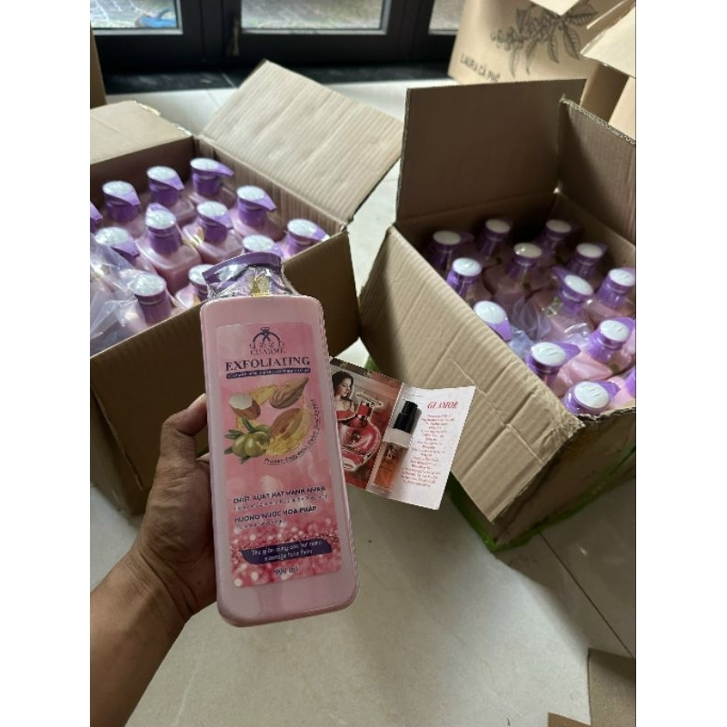 Sữa tắm hương nước hoa Pháp chính  hãng 900ml tặng test