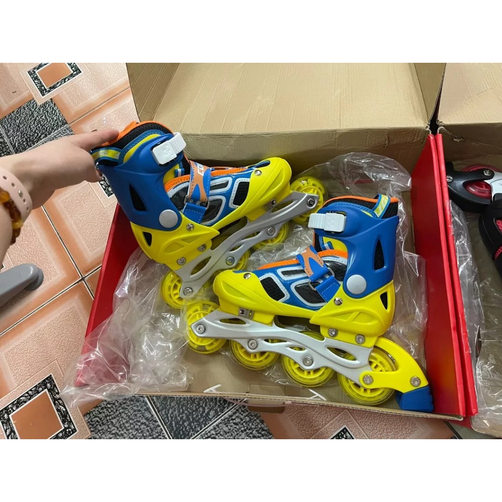 Giày Patin Trẻ Em  Cougar 835LSG - Có Bánh Phát Sáng, Phanh An Toàn