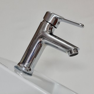 Vòi lavabo nóng lạnh cao cấp thân đồng kiểu dáng lùn