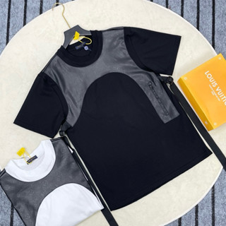 Áo phông nam nữ Premium Cotton Eo Vì vá da dập nổi vân hoa chữ monogram túi khoá dây viền boy phố AP434P