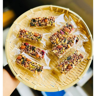 Thanh Bánh Gạo Lứt Rong Biển Mix hạt dinh dưỡng hộp 250g