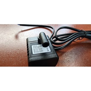 MÁY BƠM 12v DÙNG CHO QUẠT MEDIA