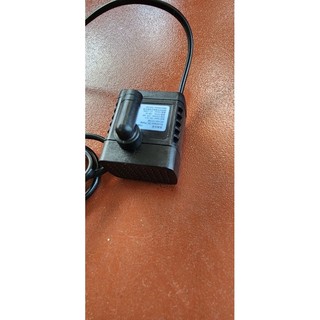 MÁY BƠM 12v DÙNG CHO QUẠT MEDIA