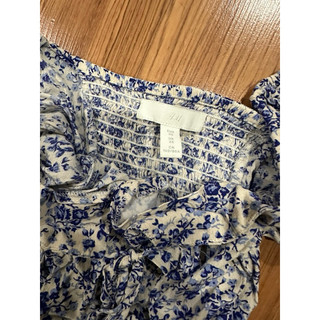 ÁO HM auth new mất tag sz XS