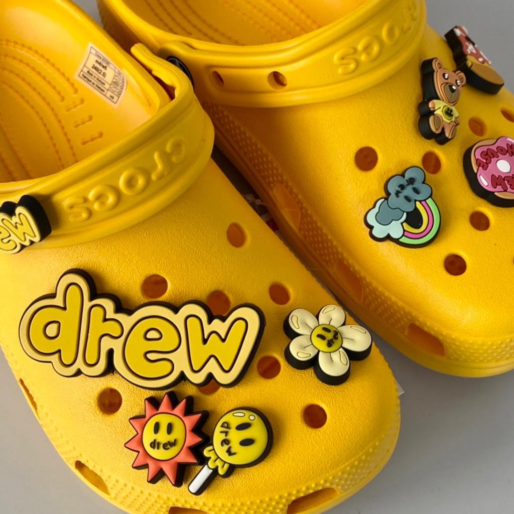 Bộ hình gắn Drew House 3D - Sticker Drew House gắn dép Crocs