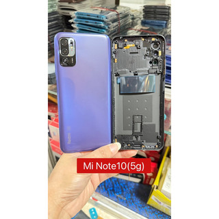 Vỏ bộ redmi Note10 5g sẵn các màu như ảnh. Vỏ bộ có đầy đủ nút nguồn, nút âm lượng, kính cam, khay sim, xương
