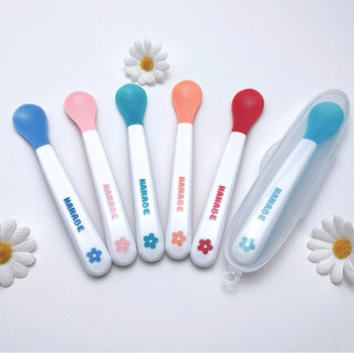 Thìa ăn dặm báo nóng cho bé . Thìa silicone báo nóng