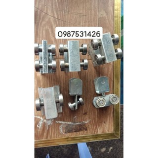 Bánh xe treo cửa lùa