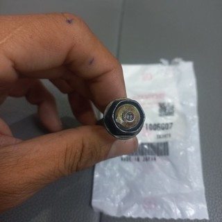 Ốc bắt pô Sh ý . Ps . Dylan . @ Vị Trí Trên ( Hình Số 19 )