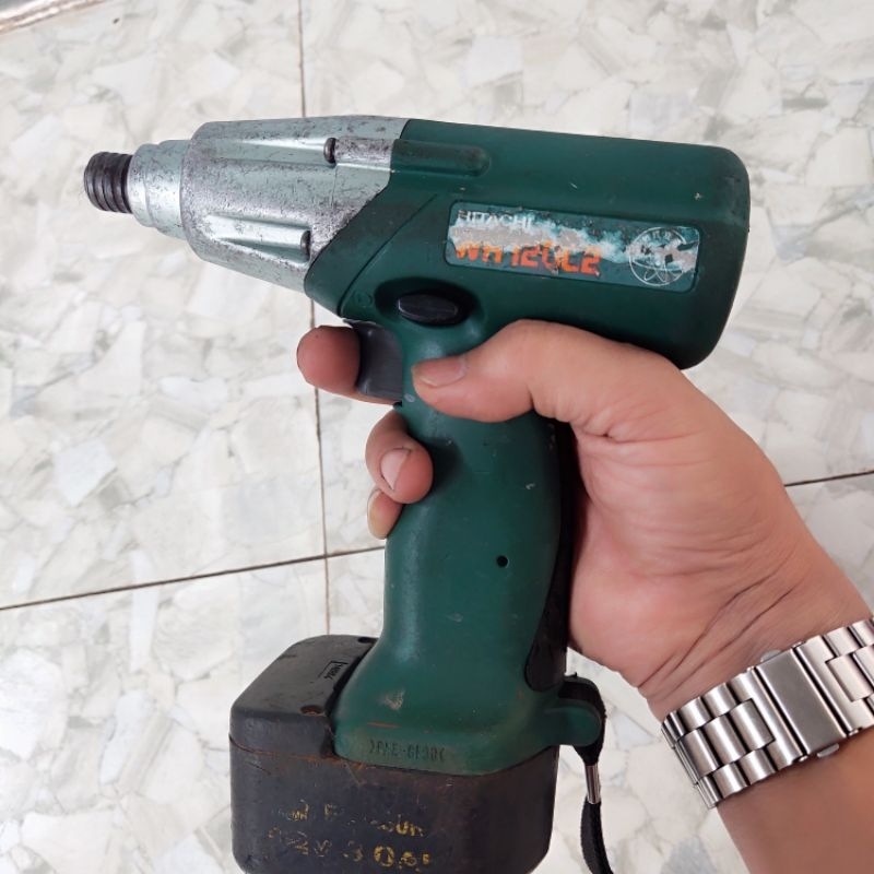 Máy bắn vít Hitachi 12v (thân máy+vỏ pin)