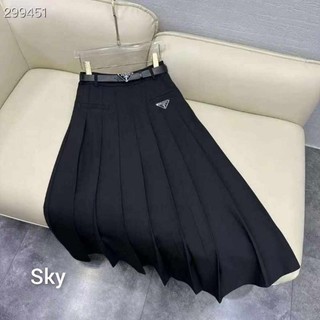 Váy xếp ly dáng dài tag tam giác hàng qcl1