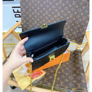 Túi Xách Nữ Dập Vân Khoá Bấm Fullbox (size 22)