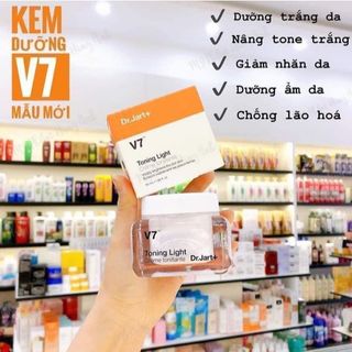 𝗞𝗘𝗠 𝗩𝟳 𝗧𝗢𝗡𝗜𝗡𝗚 𝗟𝗜𝗚𝗛𝗧 𝗠𝗔̂̃𝗨 𝗠𝗢̛́𝗜 𝗡𝗛𝗔̂́𝗧 - 2024 𝗗𝘂̛𝗼̛̃𝗻𝗴 𝗧𝗿𝗮̆́𝗻𝗴, 𝗡𝗮̂𝗻𝗴 𝗧𝗼𝗻𝗲 𝗗𝗮 😘😘 hộp full 50ml