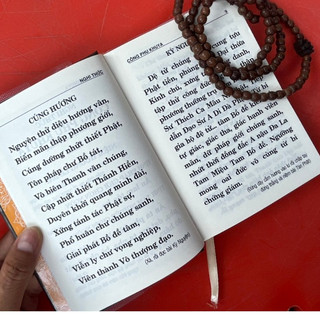 Sách - Kinh Nhật Tụng (Thích Minh Thời - Bìa Cứng Tặng Kèm Bao Sách,Thành Book-TOIN)