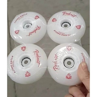 Bánh xe patin có đèn flying eagle radiant - bánh đèn có 7 màu led, bám đường tốt