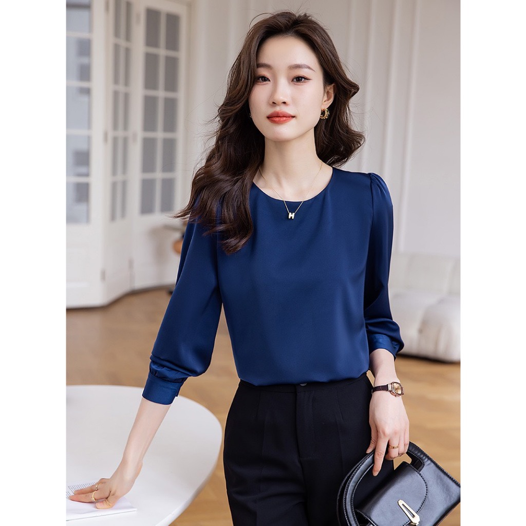 Áo Lụa Nữ U30 U40 U50 Cổ Thuyền Tay Dài Kiểu Dáng Sơ Mi_ Thời Trang Công Sở