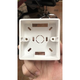 Đế nổi vuông cho ổ điện, công tắc chất lượng cao DN-001