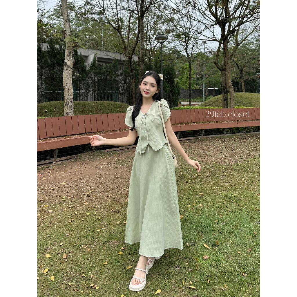Set Áo Kiểu Croptop Khuy Trước Kèm Chân Váy Dài Dáng Xòe Nhẹ Nhàng Nữ Tính Sang Chảnh Chất Đũi Gân - 29feb.closet - S105 | BigBuy360 - bigbuy360.vn
