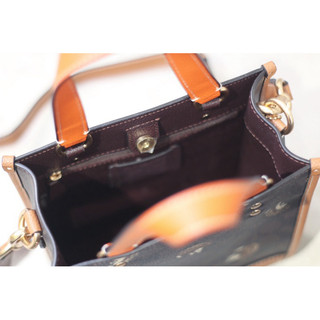 Túi Coach Dempsey tote 22