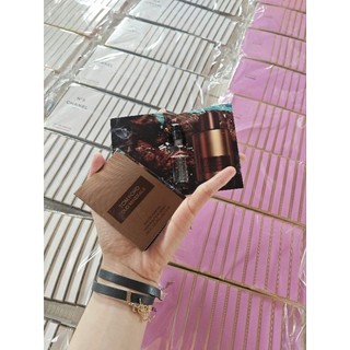 Vial Nước hoa Tom Ford Oud Minerale 1.5ml