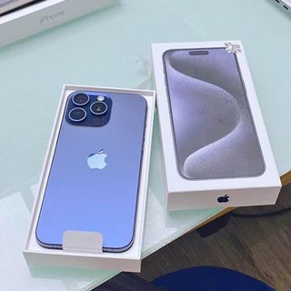 Máy đẹp lướt ip 15%p,r,0 m@x quốc tế 256gb pin 100 hàng lướt