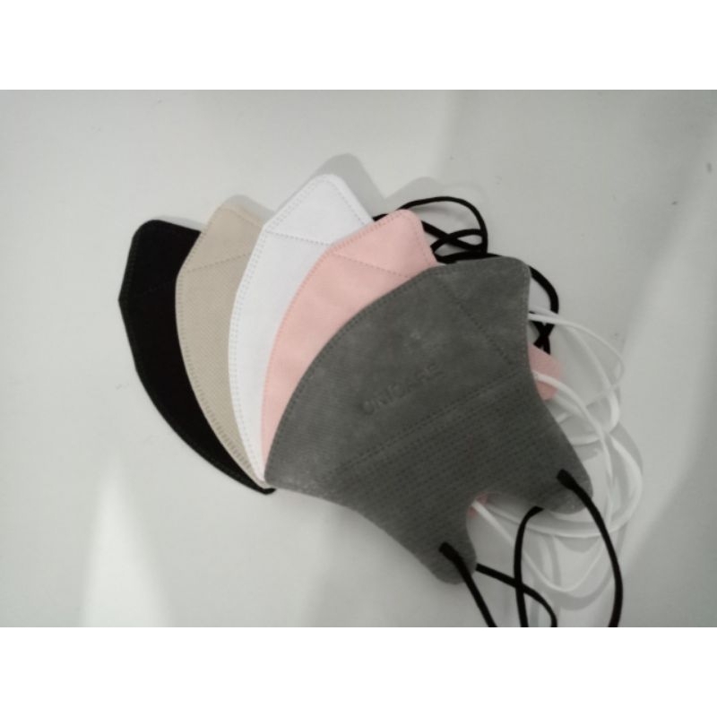 Thùng 300 chiếc khẩu trang 5D UMINO 5D MASK 3 lớp kháng khuẩn (túi tron)