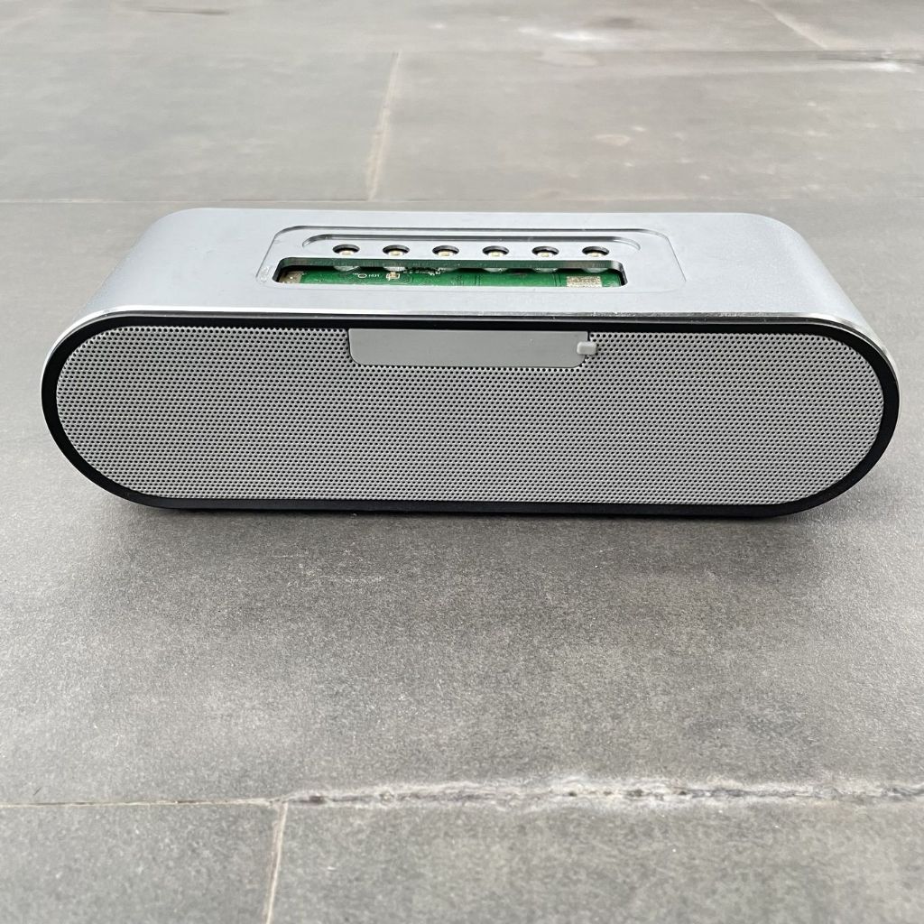Loa bluetooth LS01 chất âm cực tốt hàng cũ