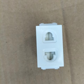 Hạt ổ cắm, hạt công tắc, hạt đèn báo panasonic (loại hạt to)
