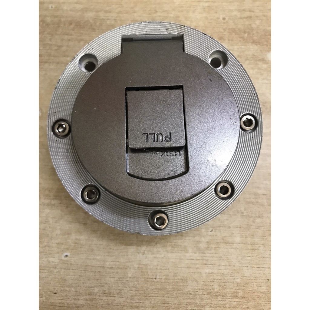 Nắp xăng tròn âm 8 ốc xe ba gác, lắp bình xăng,nắp bình xăng1