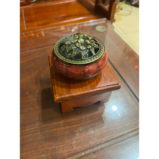 Lư xông Trầm, Đỉnh đốt nhang