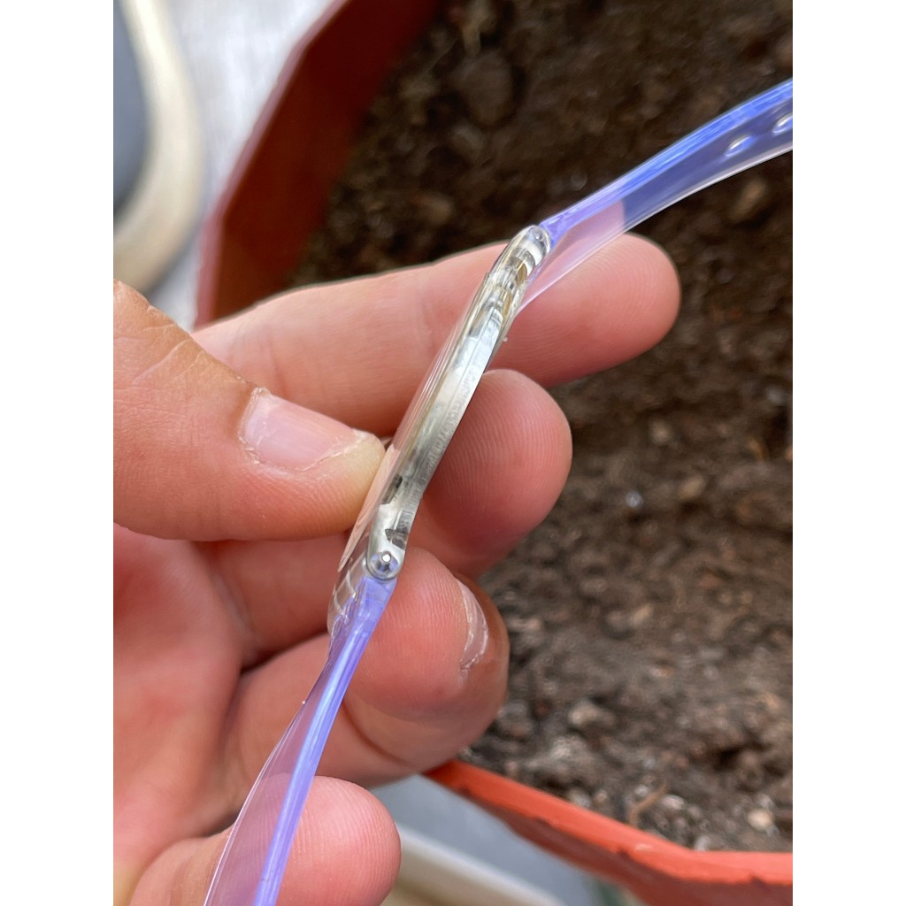 Đồng hồ nữ S.watch siêu mỏng mặt đen Thuỵ Sĩ chạy pin hàng Si