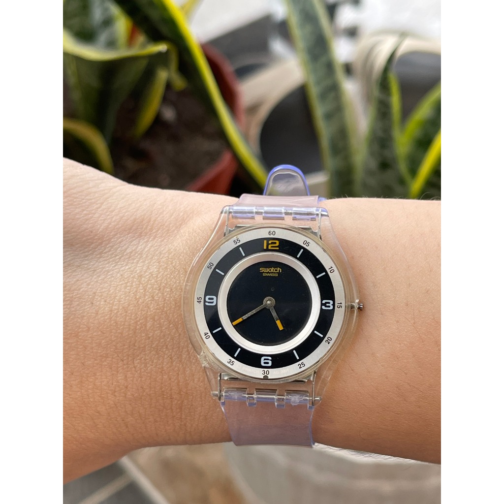 Đồng hồ nữ S.watch siêu mỏng mặt đen Thuỵ Sĩ chạy pin hàng Si