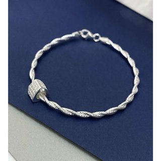 Vòng tay charm tam giác đính đá tấm has – hlt135