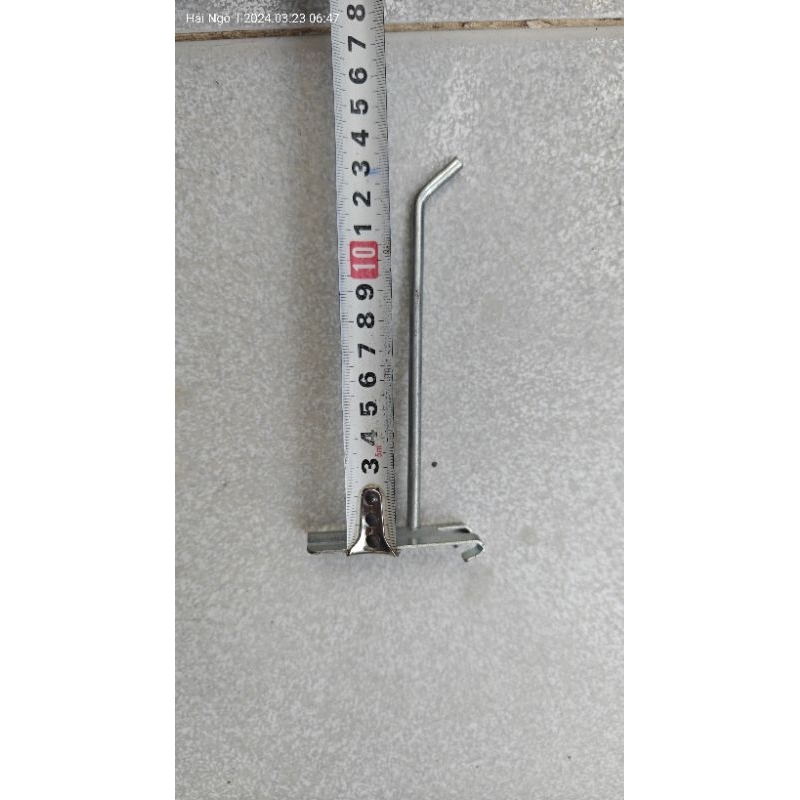 móc treo sắt ô vuông 15cm 25cm