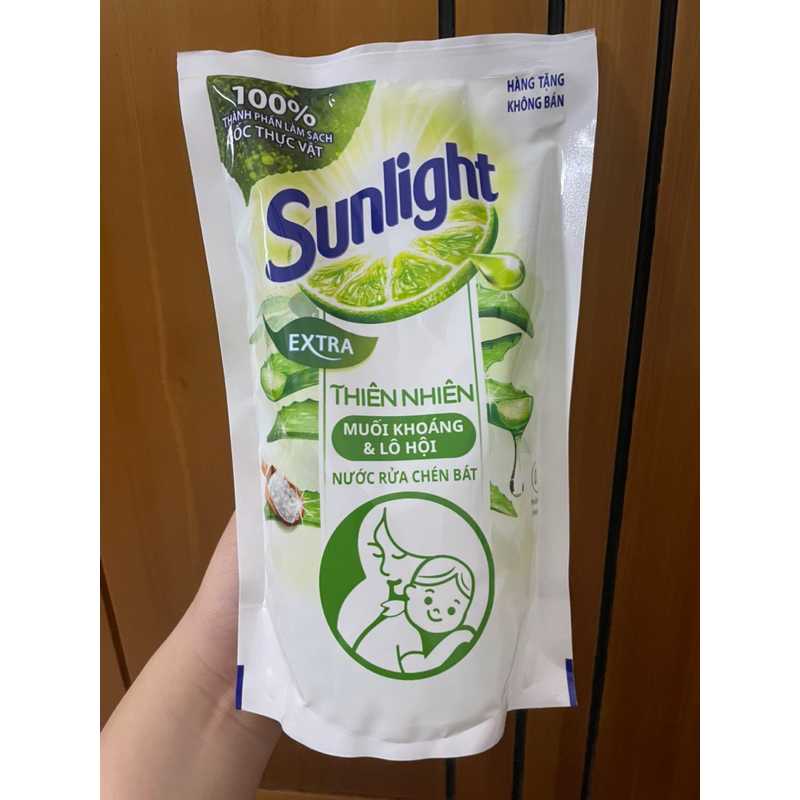 Nước Rửa Chén Sunlight Thiên Nhiên Chai 370gr