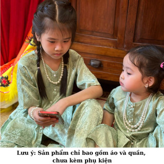 Set bộ bà ba cho bé gái, bao gồm áo và quần