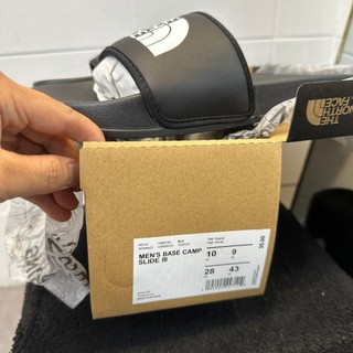 [CHÍNH HÃNG] Dép The North Face Black White